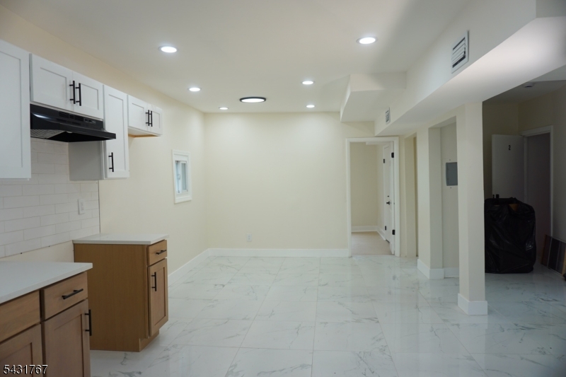 116 N 19th Street East Orange NJ 07017