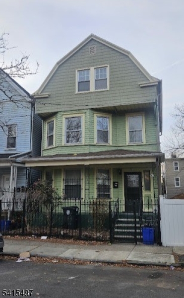 212 3RD Street Newark NJ 07107