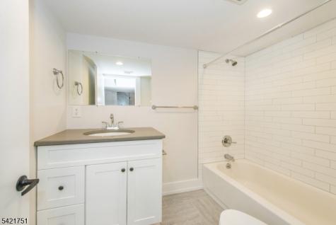 266 Elmwood Avenue Maplewood NJ 07040