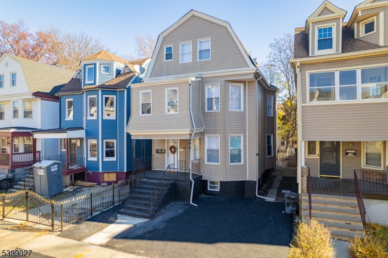 110 N 17th Street East Orange NJ 07017