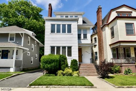 285 N Maple Avenue East Orange NJ 07017