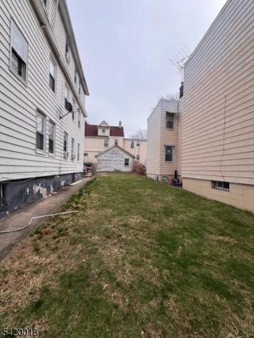 186 Linden Avenue Irvington NJ 07111