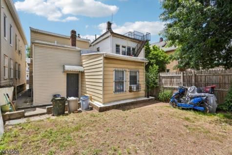 523 Franklin Street Elizabeth NJ 07206