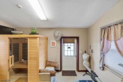 271 Quakertown Road Franklin NJ 08867