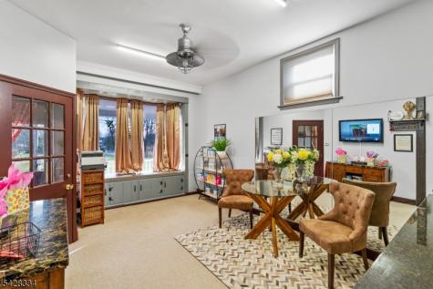 271 Quakertown Road Franklin NJ 08867
