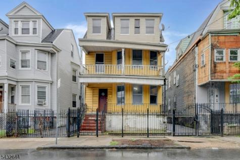 249 4TH Street Newark NJ 07107