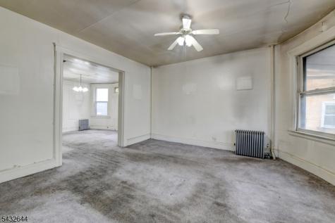 249 4TH Street Newark NJ 07107
