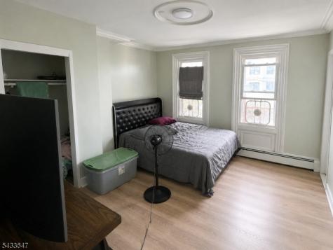78 16TH Avenue Paterson NJ 07501