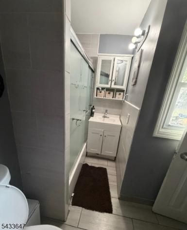 78 16TH Avenue Paterson NJ 07501