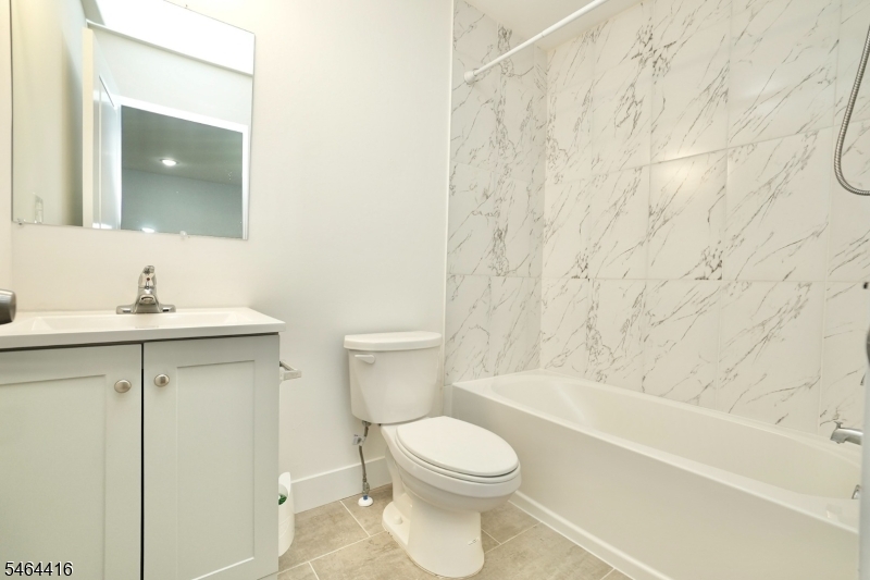 478 S 16th Street Newark NJ 07103