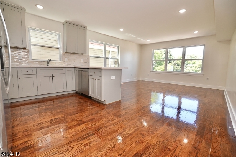 478 S 16th Street Newark NJ 07103