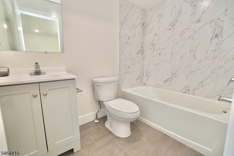 478 S 16th Street Newark NJ 07103