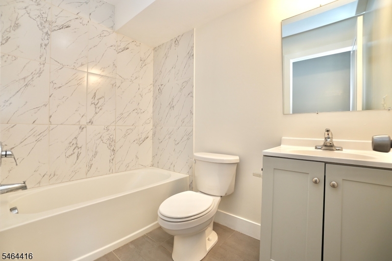 478 S 16th Street Newark NJ 07103