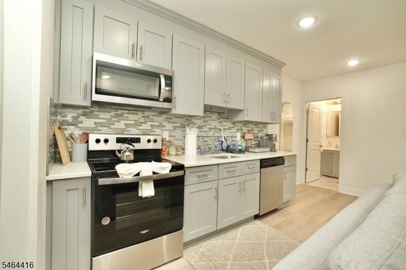 478 S 16th Street Newark NJ 07103