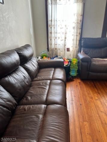 753 Myrtle Street Elizabeth NJ 07202