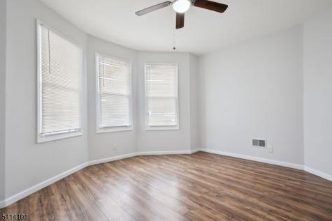 750 S 17th Street Newark NJ 07103