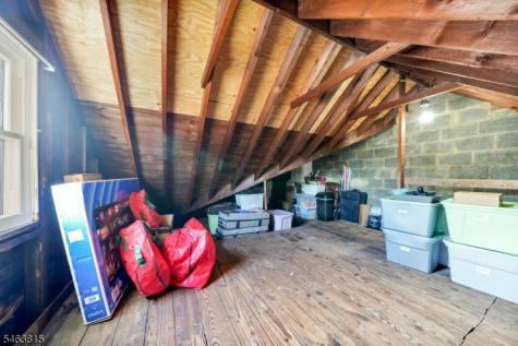 33 E 7th Street Clifton NJ 07011
