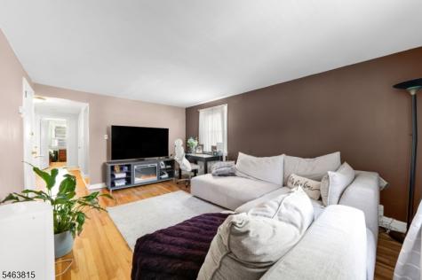 33 E 7th Street Clifton NJ 07011