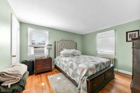 33 E 7th Street Clifton NJ 07011