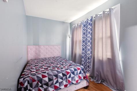 148 Palisade Avenue Garfield NJ 07026