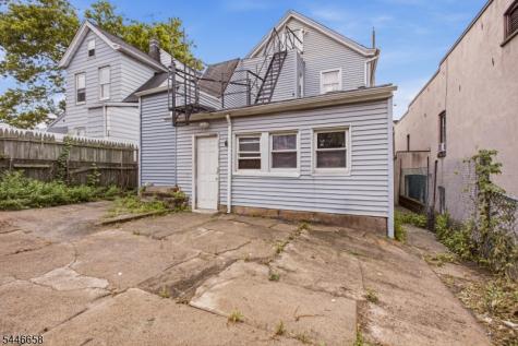 148 Palisade Avenue Garfield NJ 07026