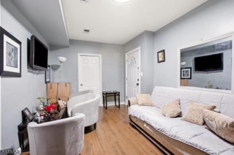 148 Palisade Avenue Garfield NJ 07026