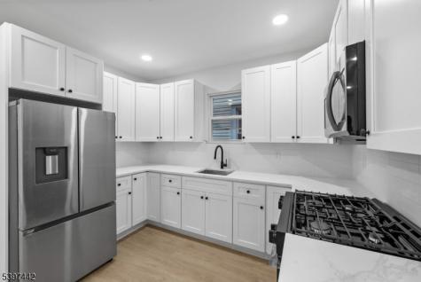 336 Danforth Avenue Jersey City NJ 07305