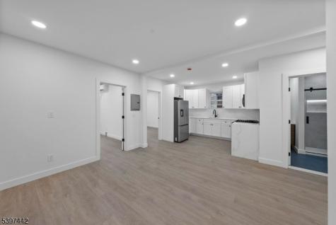 336 Danforth Avenue Jersey City NJ 07305