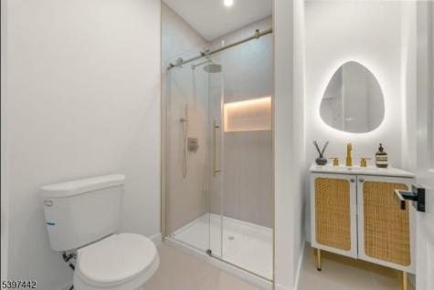 336 Danforth Avenue Jersey City NJ 07305