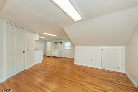 83 Westville Avenue Caldwell Boro NJ 07006