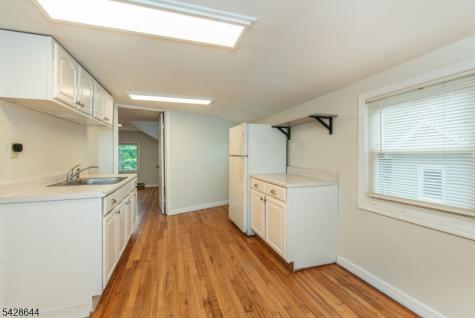 83 Westville Avenue Caldwell Boro NJ 07006
