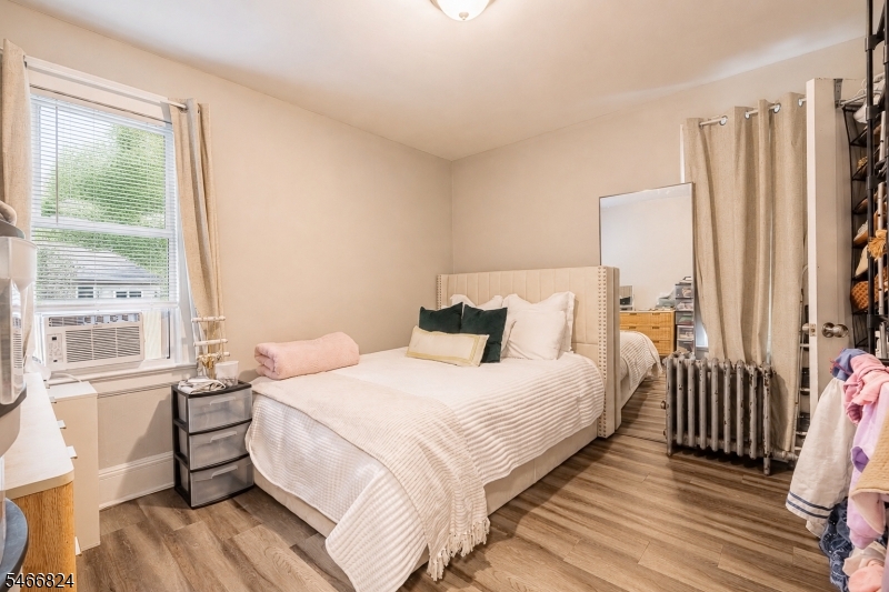52 Thomas Street Bloomfield NJ 07003