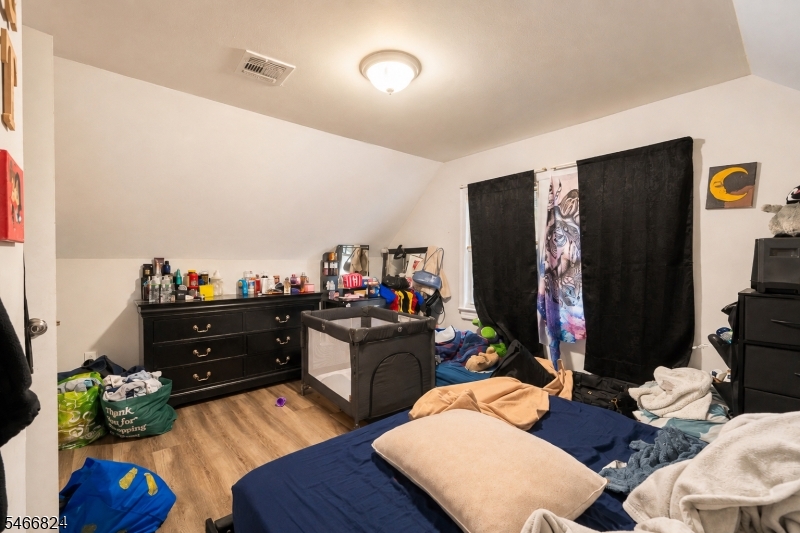 52 Thomas Street Bloomfield NJ 07003
