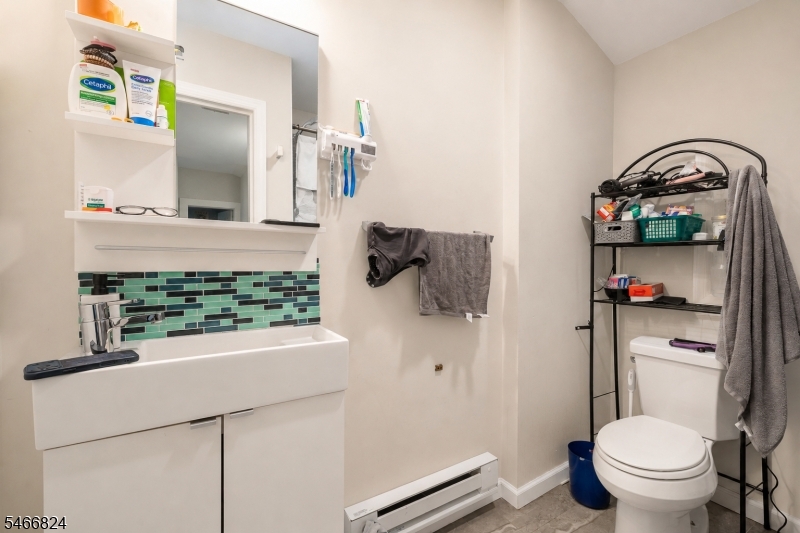 52 Thomas Street Bloomfield NJ 07003