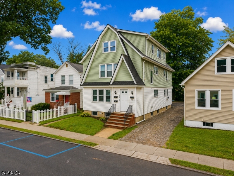 52 Thomas Street Bloomfield NJ 07003