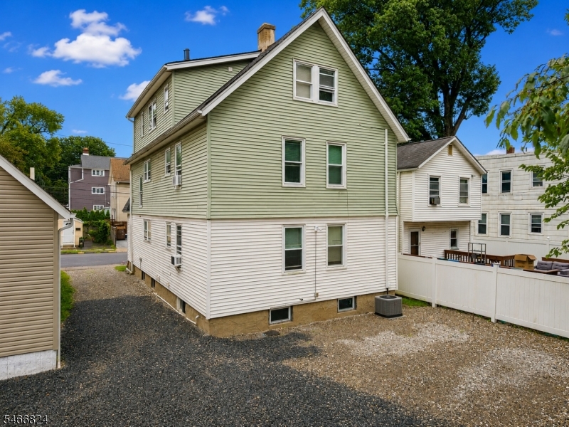 52 Thomas Street Bloomfield NJ 07003