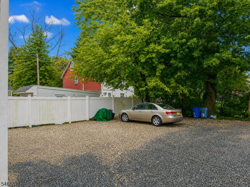 52 Thomas Street Bloomfield NJ 07003
