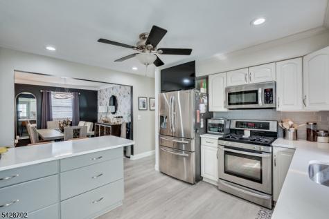 7 Myrtle Avenue Metuchen NJ 08840