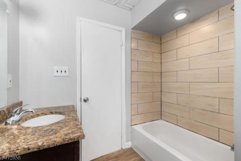 152 South Park Elizabeth NJ 07206