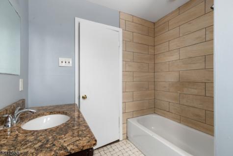 152 South Park Elizabeth NJ 07206