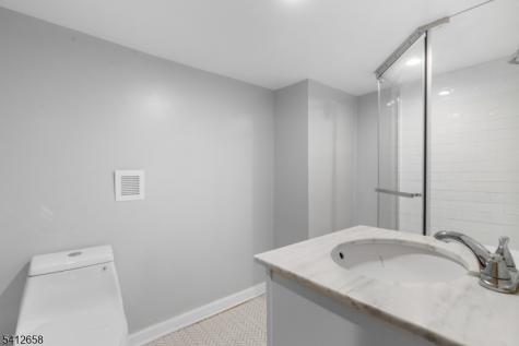 152 South Park Elizabeth NJ 07206