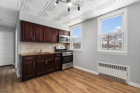 152 South Park Elizabeth NJ 07206