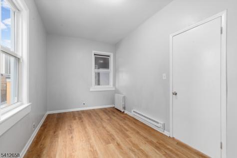 152 South Park Elizabeth NJ 07206