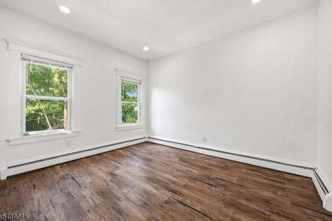 94 Eaton Place East Orange NJ 07017