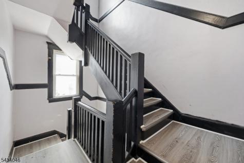 94 Eaton Place East Orange NJ 07017