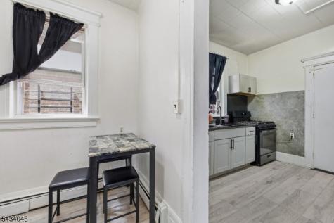 94 Eaton Place East Orange NJ 07017