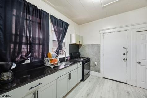 94 Eaton Place East Orange NJ 07017