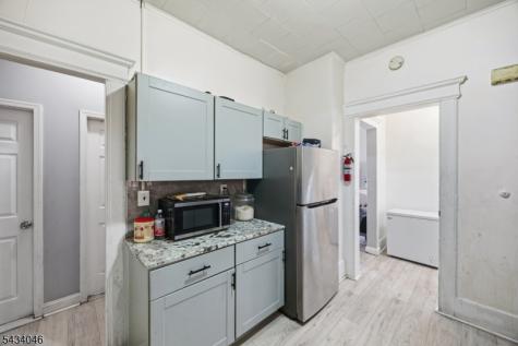 94 Eaton Place East Orange NJ 07017