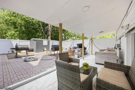 94 Eaton Place East Orange NJ 07017