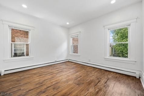94 Eaton Place East Orange NJ 07017
